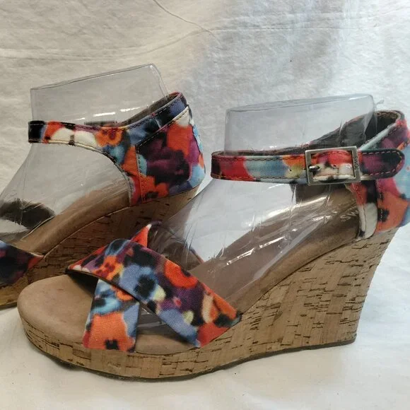 TOMS Wedge Espadrille Sandal Floral Fabric, size 10W - Picture 1 of 8